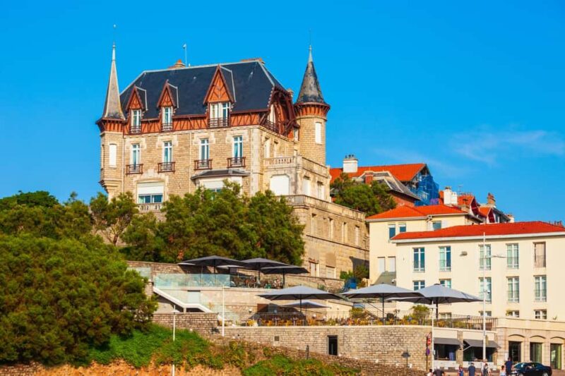 Hello Biarritz: Private 2-Hour Intro Walk with Local Guide - Flexibility and Comfort During Your 2-Hour Walk