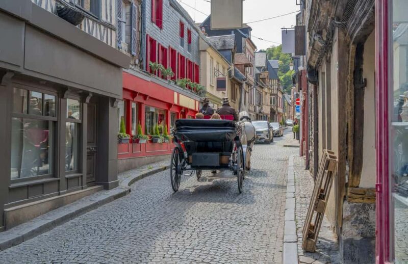Hello Honfleur: Private 2-Hour Intro Walk with Local Guide - Exploring Honfleur’s Iconic Landmarks with a Local Guide