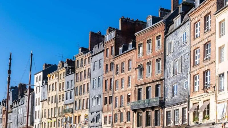Hello Honfleur: Private 2-Hour Intro Walk with Local Guide - Flexible, Small-Group Experience with Local Insights