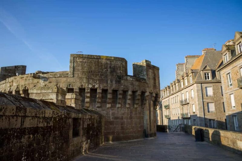 Hello Saint-Malo: Private 2-Hour Intro Walk with Local Guide - Key Points