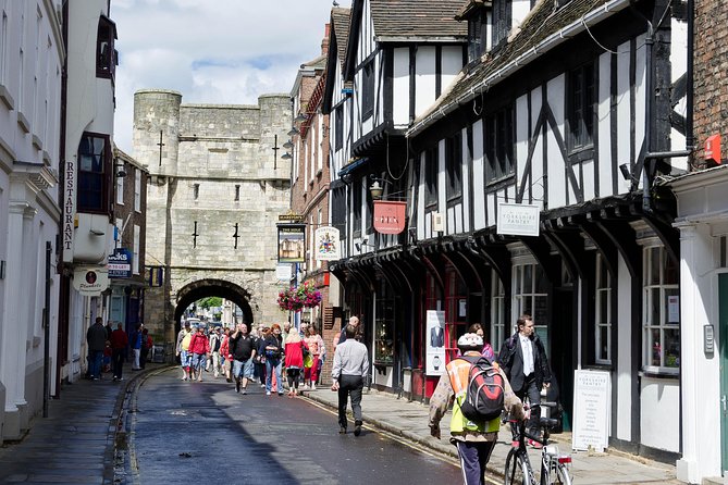 Hello York! Private Walking Tour - Why Choose This Tour: Strengths and Limitations