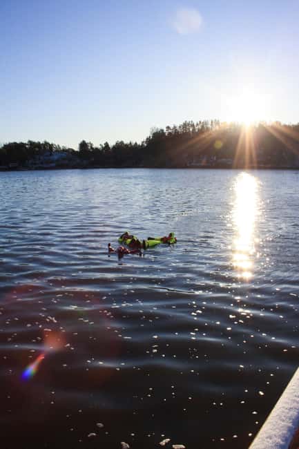Helsinki: 3 hour Ice Floating & Sauna Cruise - Scenic Views of Helsinki’s Islands and Sea