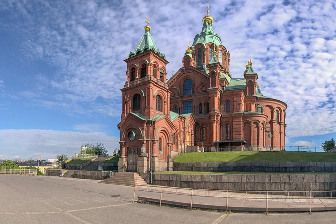 Helsinki and Medieval Porvoo Private Day Tour - Logistics: Comfort and Convenience