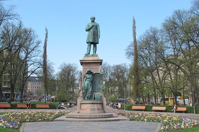 Helsinki and Porvoo Tour by Private Car with Personal Guide - Logistics and Group Size