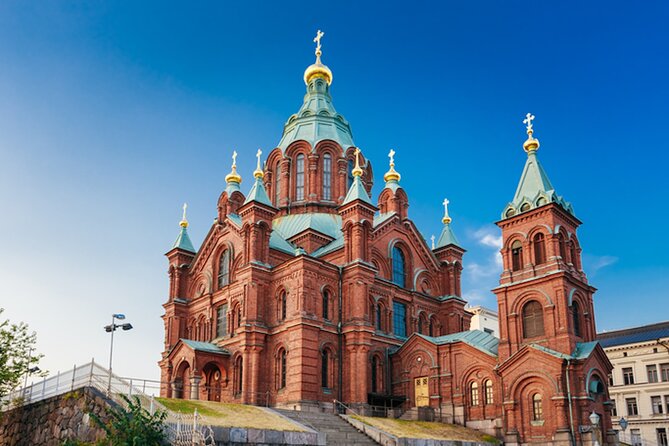 Helsinki and Suomenlinna Day Tour with Ferry Ride - Tasting Finnish Flavors at Old Market Hall and Kauppatori