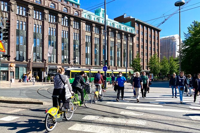 Helsinki and Suomenlinna Day Tour with Ferry Ride - Tour Pricing and Booking Considerations