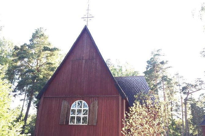 Helsinki city sightseeing and Seurasaari Island - Exploring Seurasaari Island: A Window into Finnish Rural Heritage