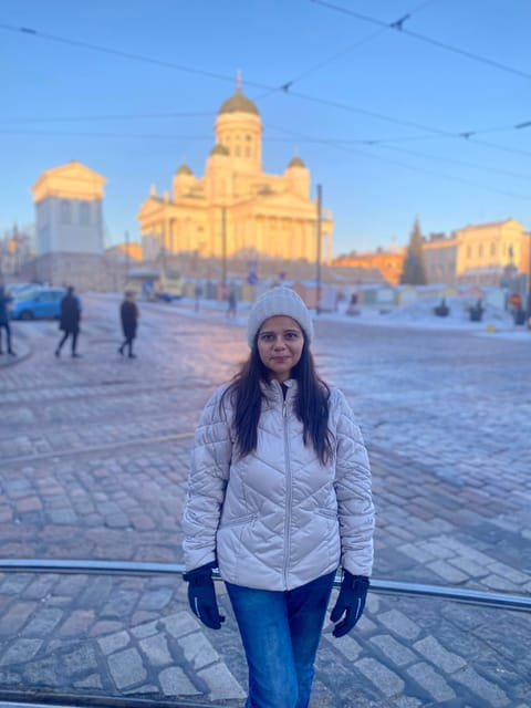 Helsinki: Guided Walking Tour with Local Guide - Admiring the Uspenski Cathedral’s Red Brick and Gold Domes