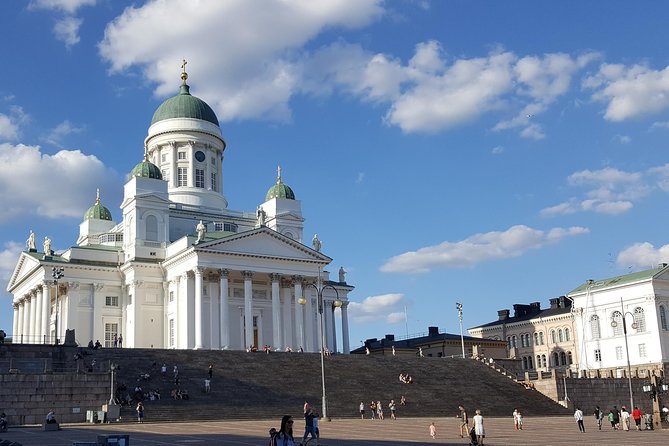Helsinki Highlights: walking tour with local guide - Navigating Helsinki’s Main Sights with a Local Guide