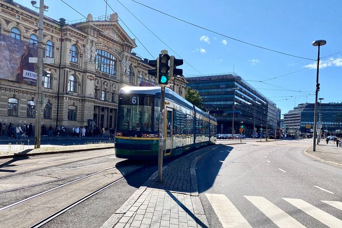 Helsinki in Nutshell: Suomenlinna & City Highlights by Eco-Friendly Ways - Exploring Senate Square and Helsinki Cathedral