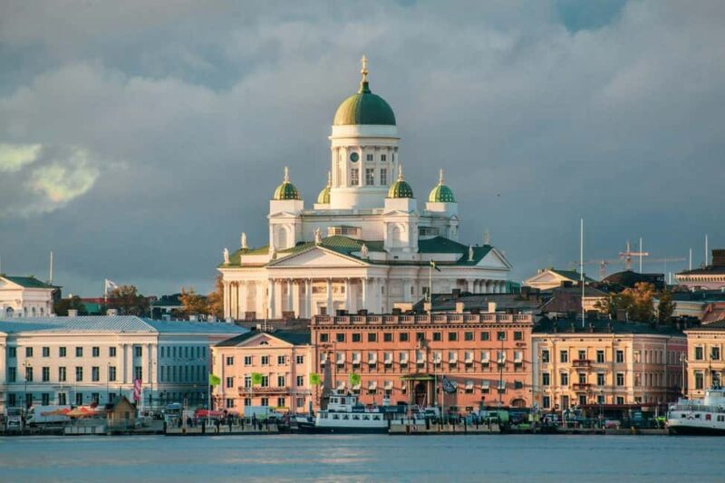 Helsinki & Porvoo: Private Day Tour with Guide - Discover Helsinki & Porvoo in a Private 4-Hour Day Tour
