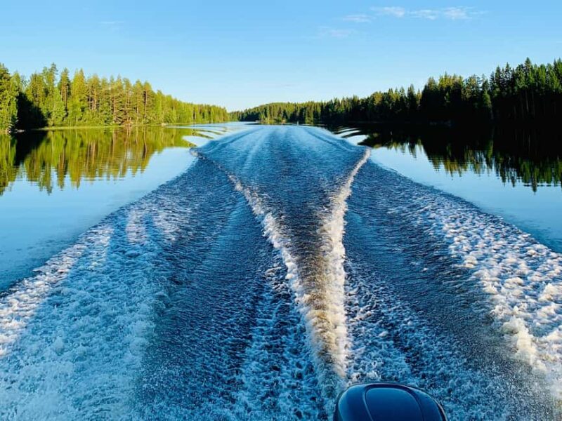 Helsinki: Private Boat Tour with Skipper/ Guide - Key Points