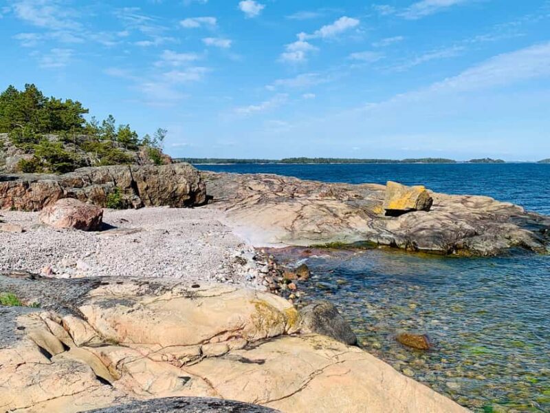 Helsinki: Private Boat Tour with Skipper/ Guide - Visiting Suomenlinna Fortress by Water