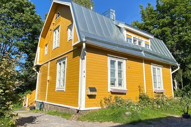 Helsinki Private Sightseeing + Porvoo City Old Town - Pass by Helsinki’s Architectural Landmarks