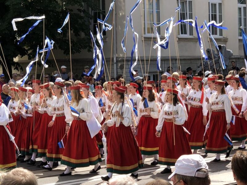 Helsinki: Tallinn Guided Day Tour with Ferry Crossing - Key Points