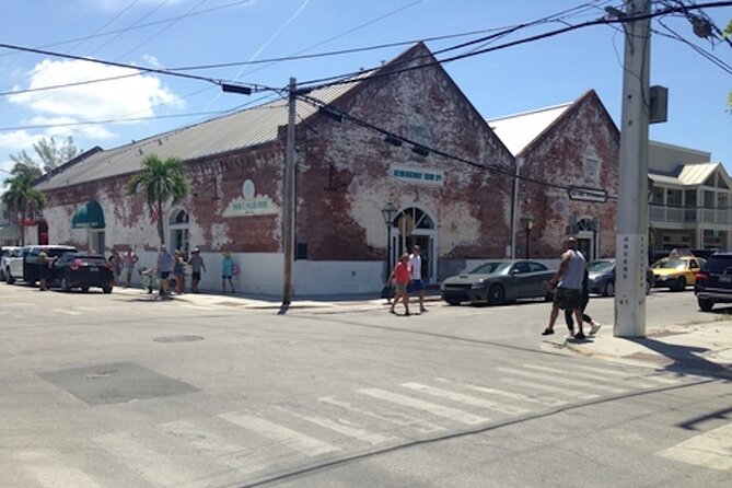 Hemingway's Key West Self Guided Walking Audio Tour - Logistics: Meeting Point, End Location, and Accessibility