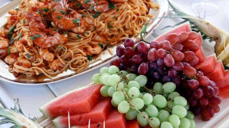 Heraklion: Dia Island Private Sailing Cruise with Full Meal - Sunset Views and Perfect Photos from the Yacht Deck