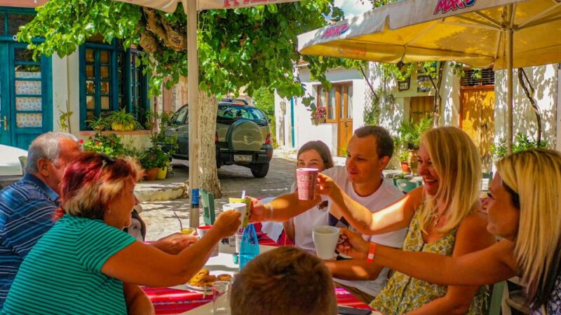 Heraklion: Eastern Crete Highlights Shore Private Tour - The Vibrant Atmosphere of Agios Nikolaos