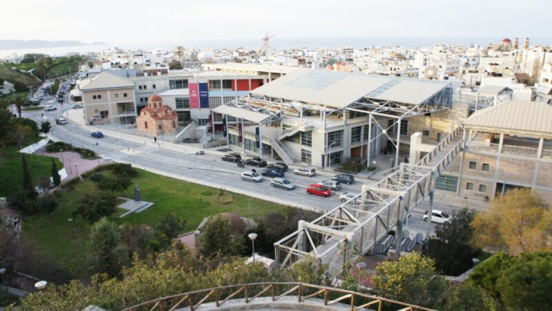 Heraklion: Family Zorba Treasure Hunt with Food Stops - What Sets This Tour Apart from Others in Heraklion