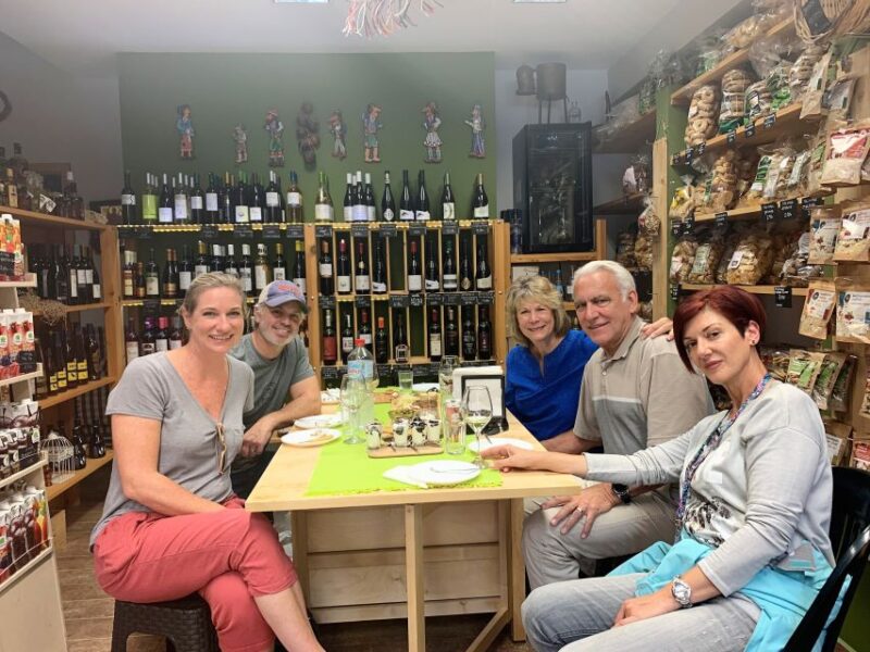 Heraklion: History & Culture Walking Tour with Food Tasting - Strolling Through Off-the-Beaten-Path Neighborhoods