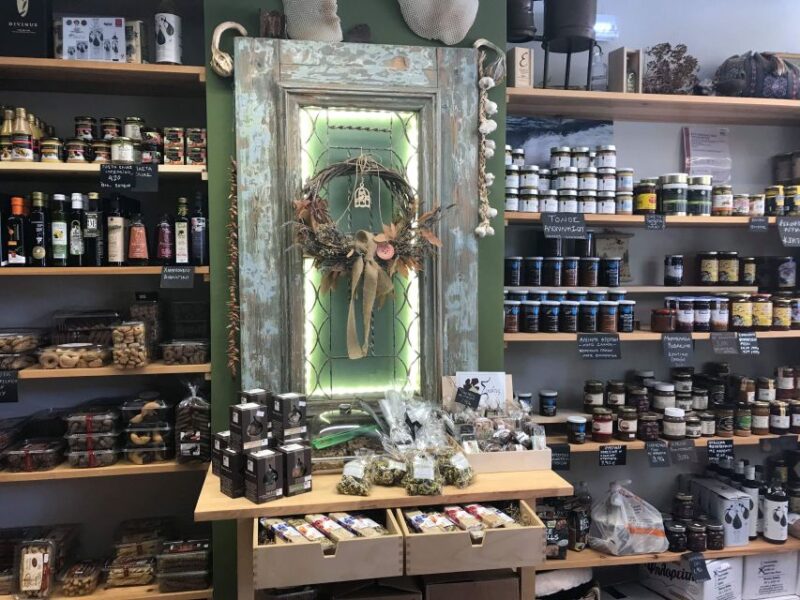 Heraklion: History & Culture Walking Tour with Food Tasting - Practical Details: Timing, Group Size, and Accessibility