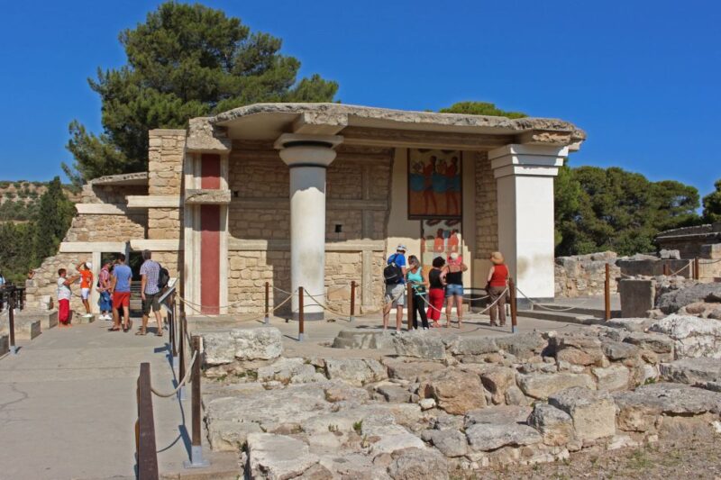 Heraklion, Knossos & Minoan Culture Show - Timing, Pacing, and Practical Tips