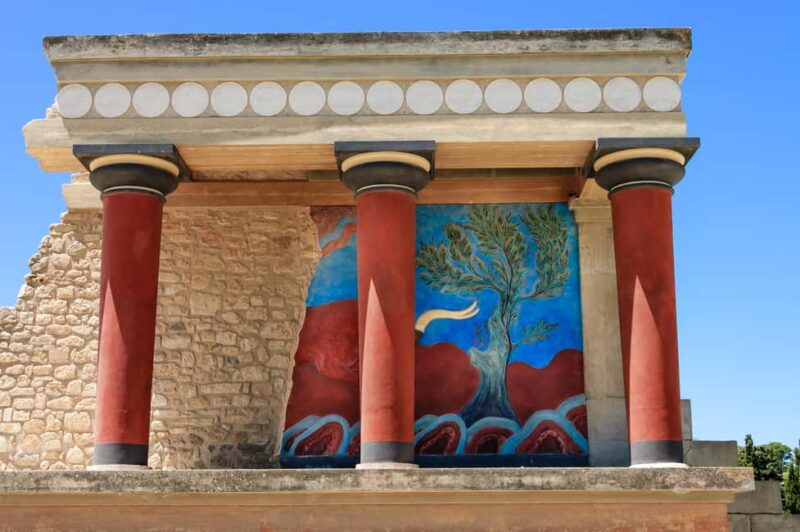 Heraklion: Knossos Private Full-day tour - In-Depth Visit to Heraklion Archaeological Museum