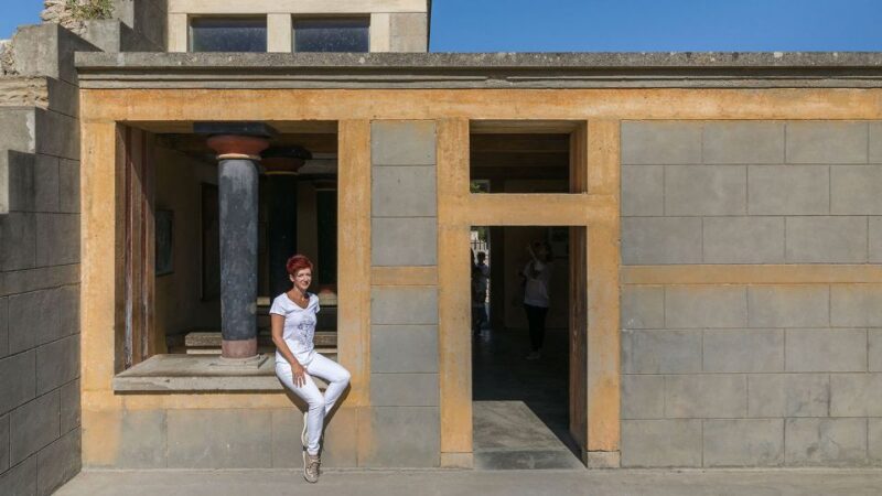 Heraklion: Knossos Private Guided Tour & Skip-the-Line Entry - The Rich History of Knossos: From 2000 BC to Earthquake Ruins