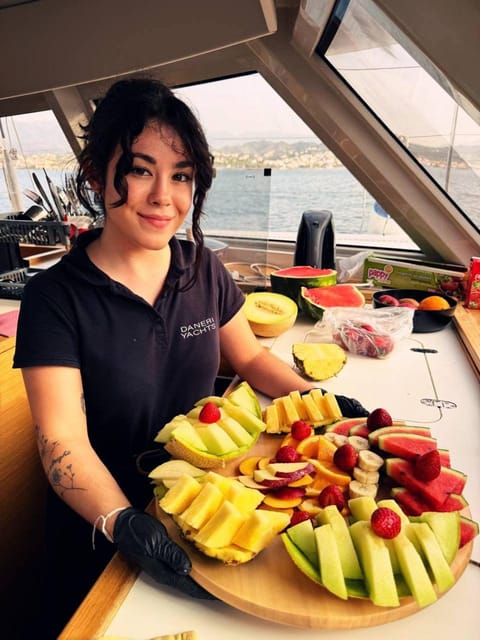 Heraklion Private Sailing Catamaran Cruise to Dia with Lunch - Starting Point at Heraklion Marina and Check-in Details