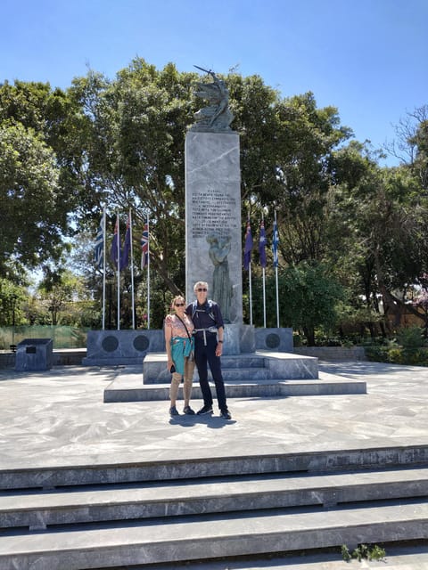 Heraklion: Sightseeing Tour with Greek Meze - Taking in Local Life at the Central Market