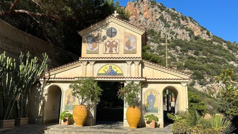 Heraklion to Spinalonga and Lasithi Plateau Land of Zeus - Exploring Diktaion Andron and Krasi Village