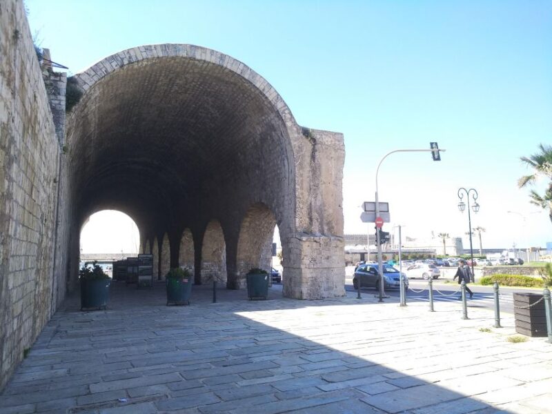 Heraklion: Walking city tour & Wine tasting - Experience the Best of Heraklion on a Guided Walking & Wine Tasting Tour