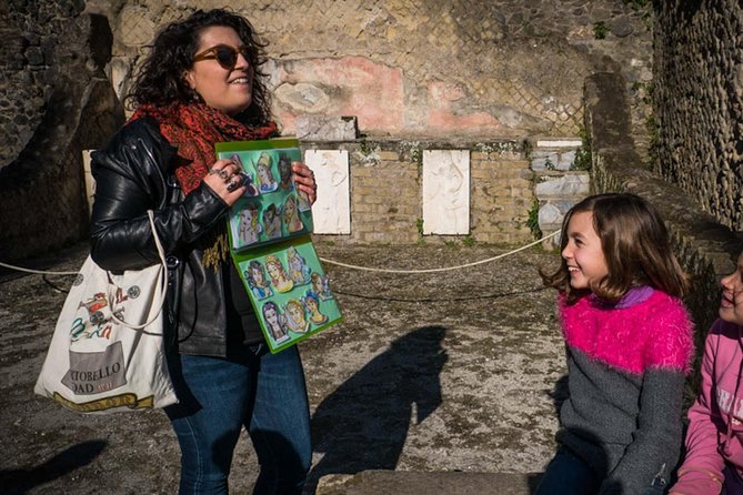 Herculaneum for Families Private Walking Tour - Meeting Point and Tour Logistics in Naples