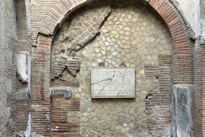 Herculaneum Guided Tour with Your Archaeologist - Religious and Cultural Sites: College of the Augustales and Casa dArgo