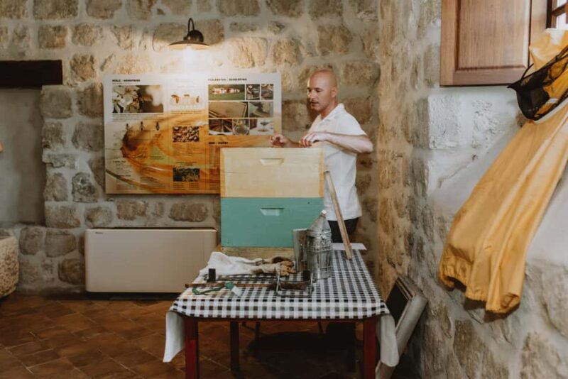 Heritage Tour and Painting Workshop in a Monastery - Frequently Asked Questions