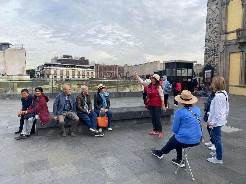 Heroines and Villains in the Foundation of New Spain - The Calmecac and Moctezuma’s Residences