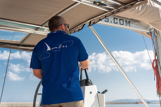 Hersonissos: Catamaran Sailing Trip to Dia Island with Lunch - Wi-Fi and Connectivity on Board