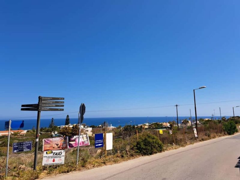 Hersonissos: Private Tuk Tuk Tour with Sea Views - Visiting the Charming Villages of Piskopiano and Koutouloufari