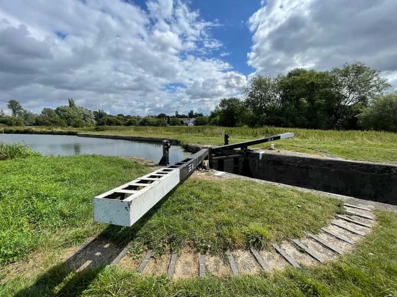 Hertfordshire: Canoe Hire - Who Will Enjoy This Hertfordshire Canoe Experience?