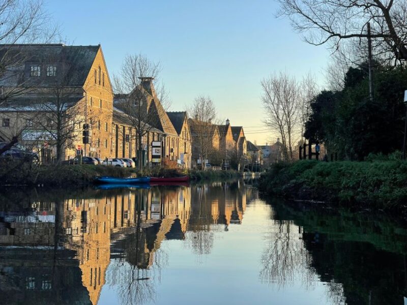 Hertfordshire: Canoe tour of the River Stort - Exploring Tednambury Lock and Its Historic Charm