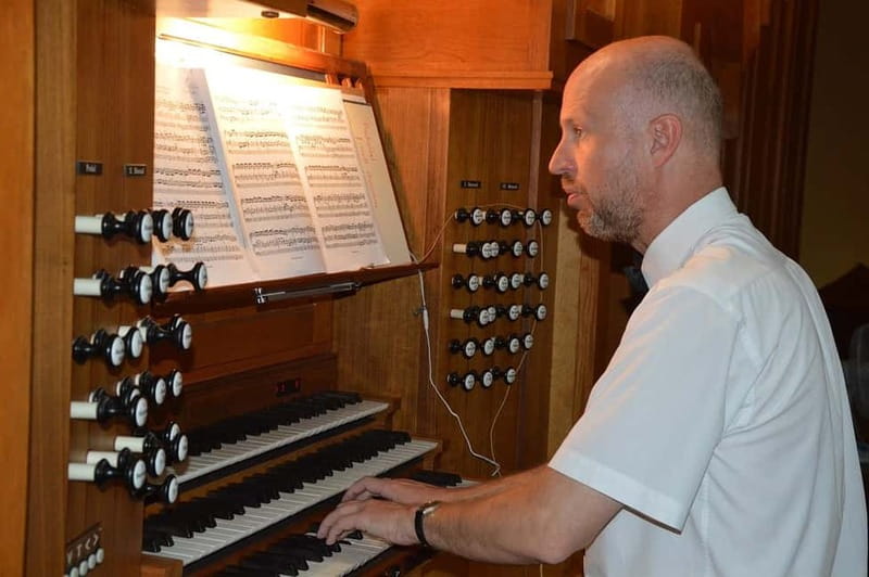 Hévíz: Majestic Sounds Organ Concert at the Blue Church - Miklós Teleki: Leading the Concert Series and Playing the Organ