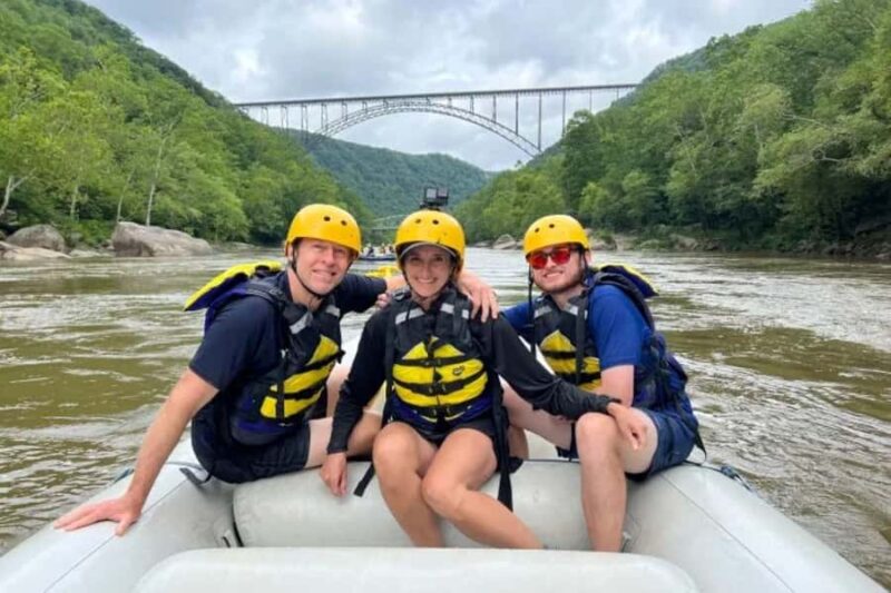 Hico, WV: Upper New River Family Rafting Afternoon Express - Water Play and Swimming Opportunities