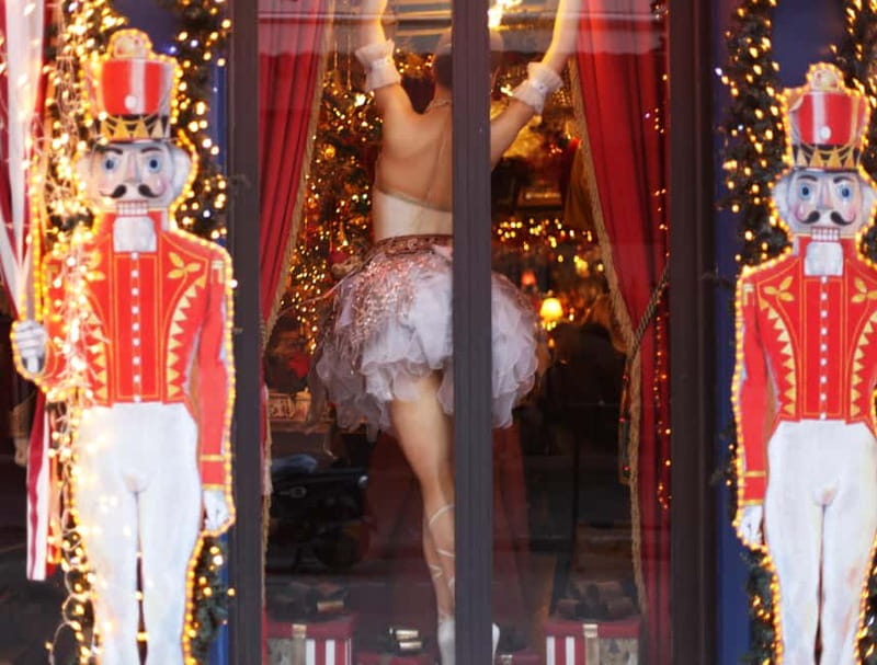 Hidden Artists in Plaka - Meeting Point and End of the Tour