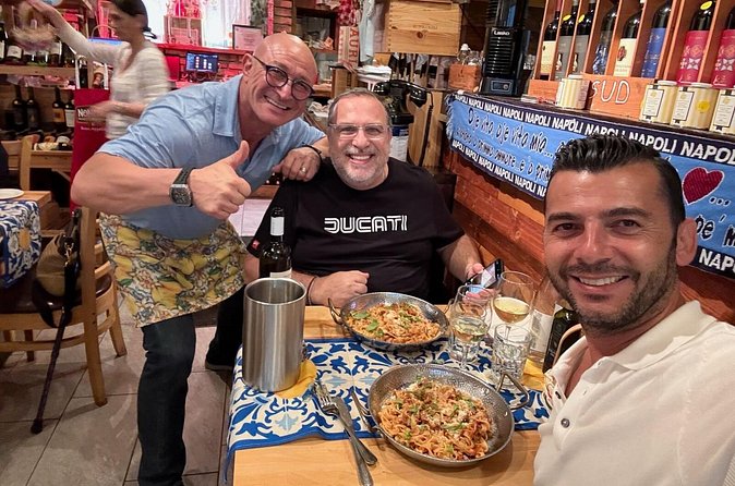 Hidden Authentic Italian Gems in Naples Food Tour - Suitability for Different Types of Tourists