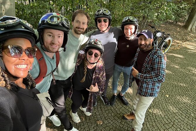 Hidden gems of Prague & City sightseeing - Walking tour - Old Town Square and the Astronomical Clock