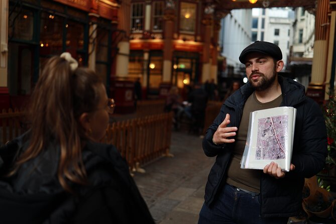Hidden Gems Tour of the City of London - Exploring the Historic London Guildhall