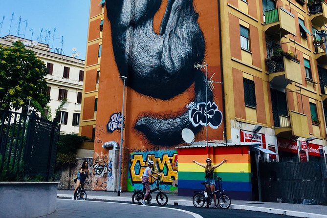 Hidden Rome: Small-Group E-Bike Tour with Roman Street Food - Notable Stops: Gianicolo Hill and the Pyramid