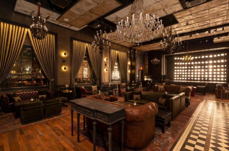 Hidden Speakeasy Tour - The Included Beverages and Their Enjoyment