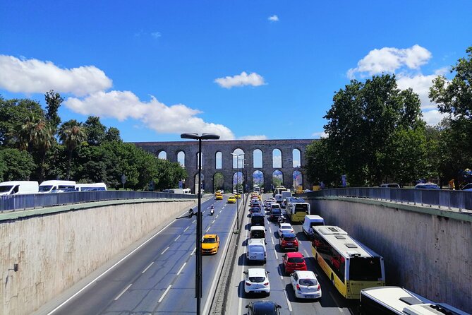 Hidden Treasure's Of stanbul Half Day Walking Tour - Conservative Neighborhoods and Local Markets
