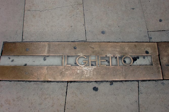 Hidden Verona & Jewish District -3 hour private walking tour - The Historical Significance of Piazza dei Signori